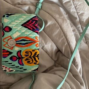 Vera Bradley crossbody bag.